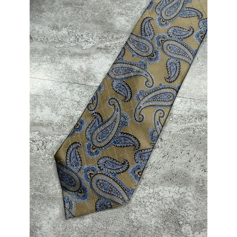 Jos. A. Bank Executive Silk Tie Mens OS Gold Paisley Pointed Classic Necktie 60